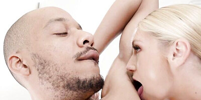 Lovely Payton Avery's cowgirl dirt