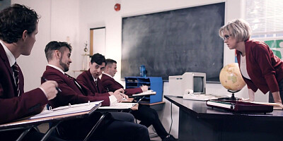 Cougar teacher Dee Williams gets gangbanged in a classroom by her male students