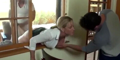Blonde mon gets fucked while being stuck in the window