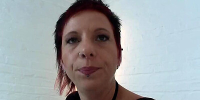 Sexy milf Passa – no casting