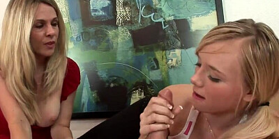 Two lovely blondes are sharing lucky fellow's cock in 3some