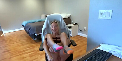 Solo MILF Live Webcam Show FREE FULL SCENE