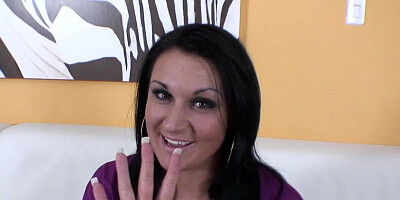 Amazing brunette cougar shows her dick-sucking skills at the casting