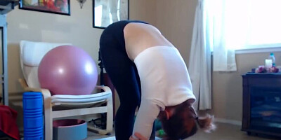 Aurora Willows Daily stretching routine