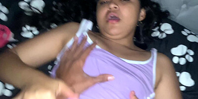 My step cousin realizes that I masturbate next to her and I can't believe her reaction