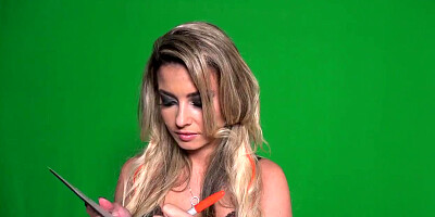 Alana Luv Gets Ready For Her First IR Threesome