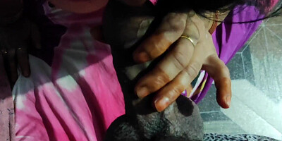 Takes away stepmother's loneliness when she wants to fuck hard