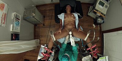 Busty Ebony babe cums during pervy physical exam