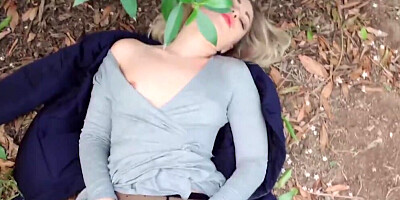 Pickup artist thrusts cock into the bookworm