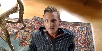 Two girls are making this guys day really awesome in a threesome