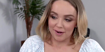 Step Sis i saw you look at my Titties Earlier, I know you want Me S1:E11