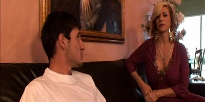 My Stepson wants my old pussy! (The unforgettable Porn Emotions in HD restyling version)