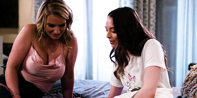 A Gooner Like Her Stepmom - Rachael Cavalli