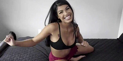 Stepdaughter gets fucked after exposing her nudes