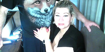 The old Fox squeezes the tits of his eternally young bitch, and she gratefully sucks his cock!