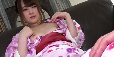 Japanese girl is getting her hairy pussy licked before giving a blowjob