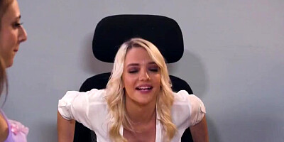 MommysGirl Kenna James Matched Gia Derza With Her StepMILF