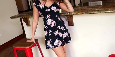 Sweet teen Liza guzzles stepdad's mayo for money