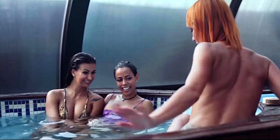 A GIRL KNOWS - Hot lesbian threesome in the pool with Susy Gala, Canela Skin and Kessy Shy
