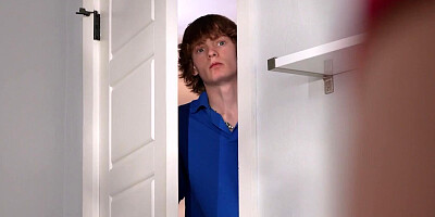 Wow My Hot Stepsis Started Off My New Year's By Swallowing My Load - MyPervyFamily