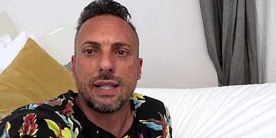 Lara De Santis and her BFF are willing to share a hard cock