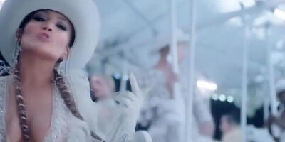 Jennifer Lopez dancers half naked in this sexy music video