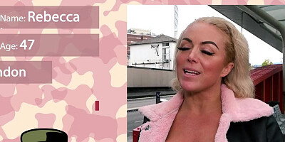 Cougar Rebecca Jane Smyth shows her skills in hardcore sex video