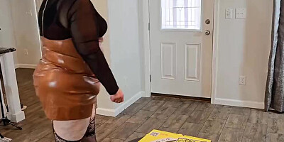 Pizza delivery guy arrived late, so I got very upset and jerked off his cock on the pizza and ate it
