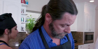 Hot teen chefs want the secret sauce!