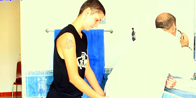 Teen stepdaughter dreams of fucking her stepfather with a strapon and do anal fisting