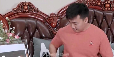 Juicy Asian girl blows her man and gets fucked in the bedroom