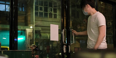 Sex at the hairdresser 巨乳髮型設計師的誘惑