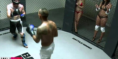 Boxer fucks a hot cheerleader Lexi Belle after winning a match