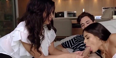 Katya Rodriguez Becky Bandini A Threesome In The Family P3