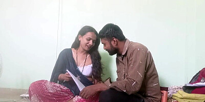 Thick Indian woman is making a sex tape with her partner