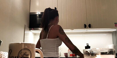 Leons TV featuring Sylvia's amateur smut