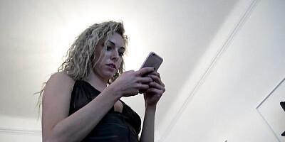 Leons TV featuring Alicia and Pearl's music smut