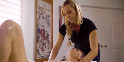 Aidra Fox and Naomi Swann's pornhub scene by Adult Mobile