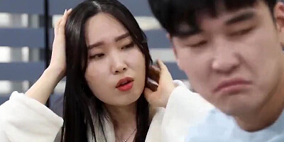 Sweet Asian girl is having some hardcore sex in the morning