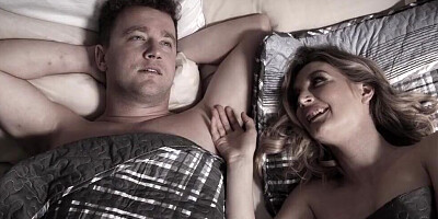 Brunette cougar Reagan Foxx is fingered and fucked by her partner