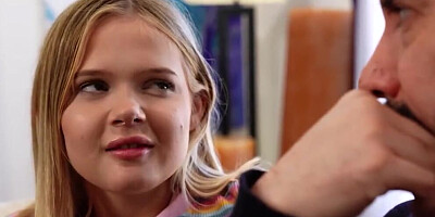 Blonde chcik Coco Lovelock sucks a dick and enjoys fucking