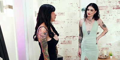 Chick falls for busty brunette who wants sex