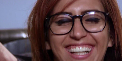 James Deen shoves a piston deep down April O'Neil's spicy cunt