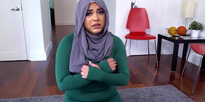 Hijab Hookup - Sexy Muslim Teen Live Out Her Deepest Fantasies With Her Hot StepUncle on PornHD