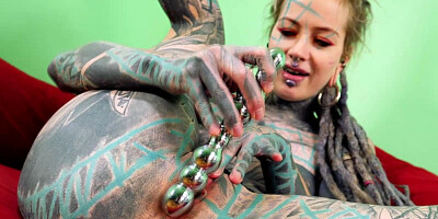 Two freakshows are about ot have sex in front of the camera