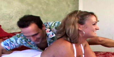 Horny MILF Heidi Sin Treated To A Big Pussy Creampie