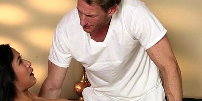 TrickySpa - Mia Li - I M Looking For Buyers