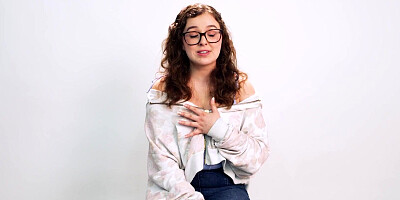 UP CLOSE - How Women Orgasm With Big Tits Cutie Leana Lovings! SOLO FEMALE MASTURBATION! FULL SCENE