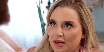 Blake Blossom sucks fellow's cock and gets bonked in the bedroom