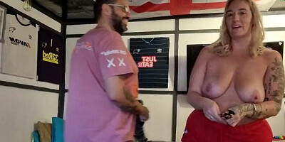 Topless darts